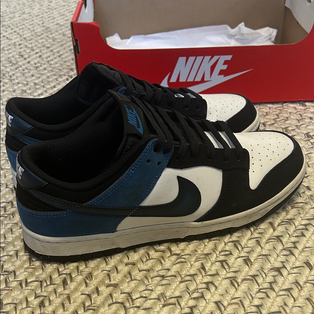 Nike Men's Dunk Low Retro